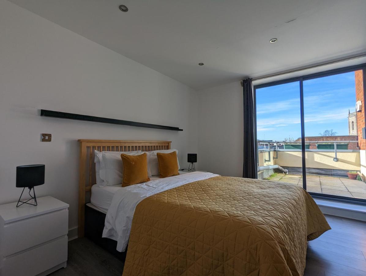 היי וויקומב Bankside By Wycombe Apartments מראה חיצוני תמונה