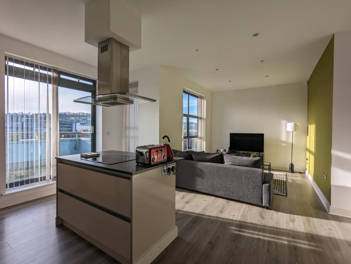 היי וויקומב Bankside By Wycombe Apartments מראה חיצוני תמונה